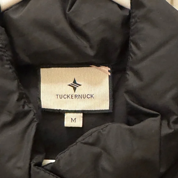 NWOT TUCKERNUCK
Black Inez Puffer Vest - Picture 3 of 4